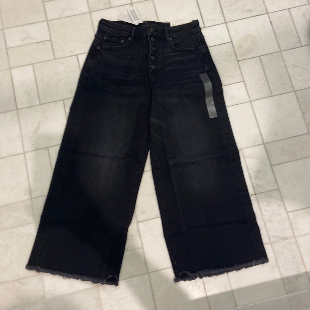 American Eagle wide leg jeans